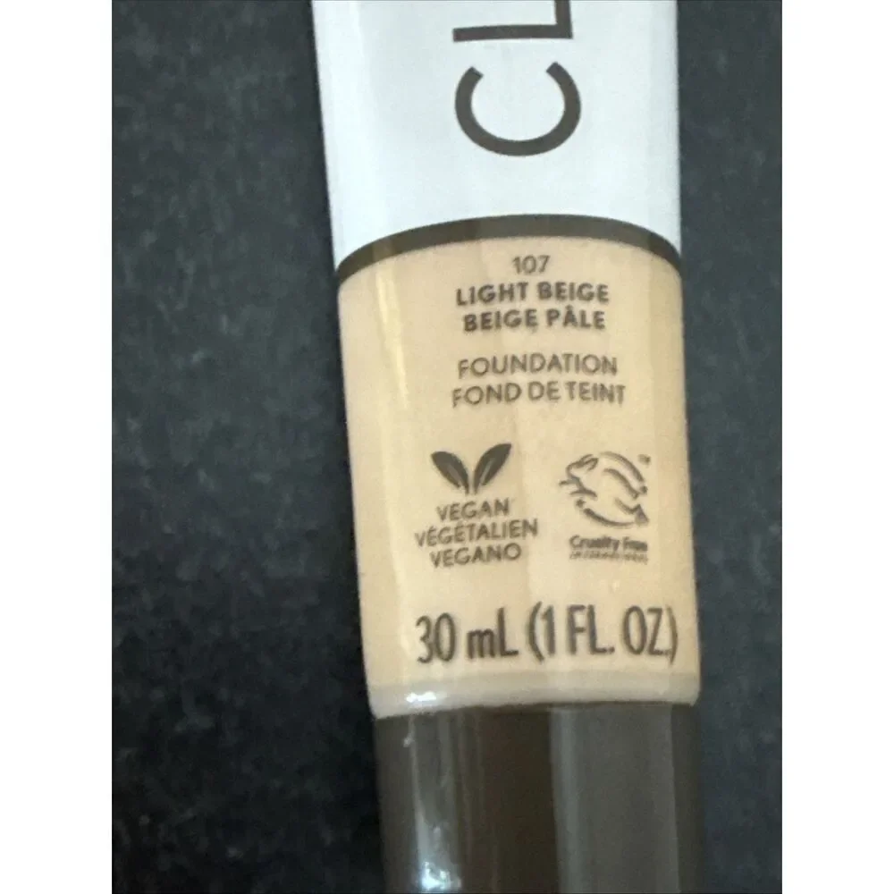 Covergirl Clean Invisible Foundation, Vegan, Fragrance Free - #107 Light Beige